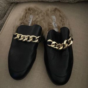 Faux fur lined leather loafer - Steve Madden